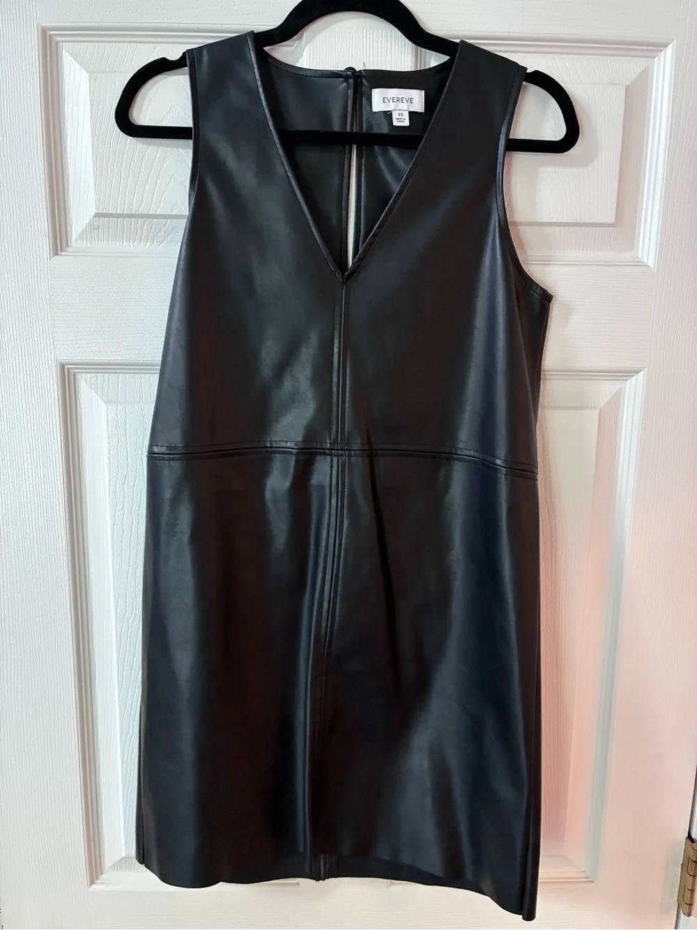 EVEREVE Sleeveless Black Faux Leather Shift Dress